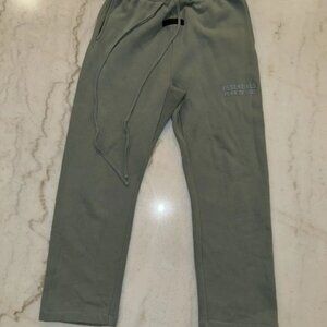Fear of God Essentials Sweatpants